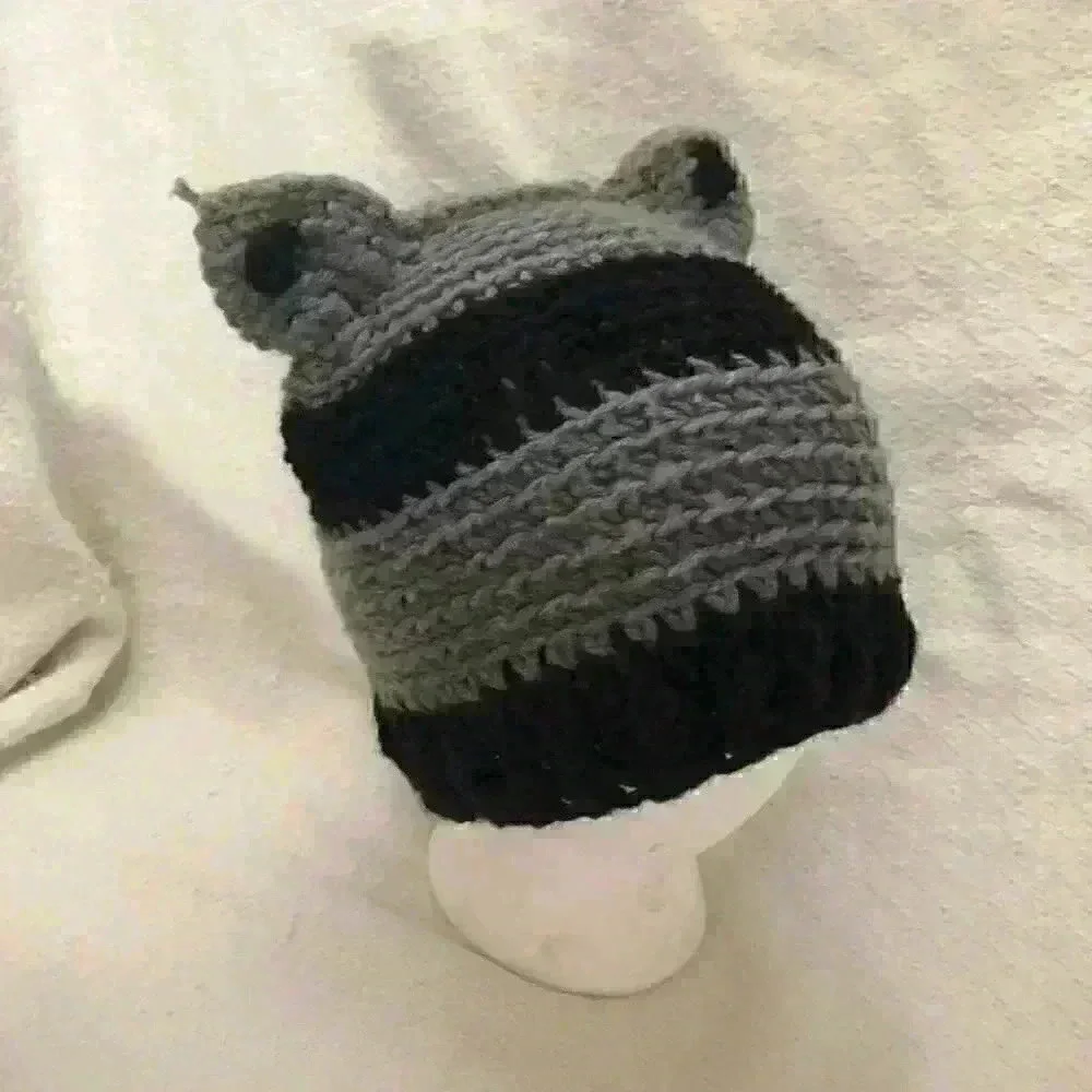 HANDMADE crochet gray and black youth cat winter hat